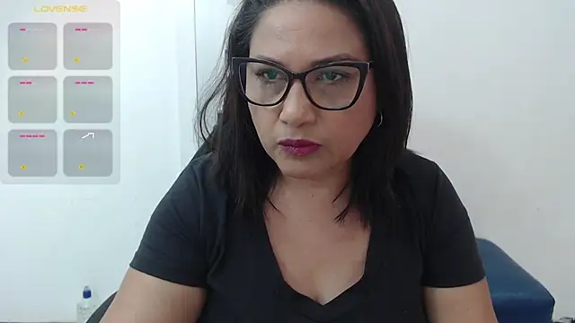 Katha Marck online show from 03.31.26