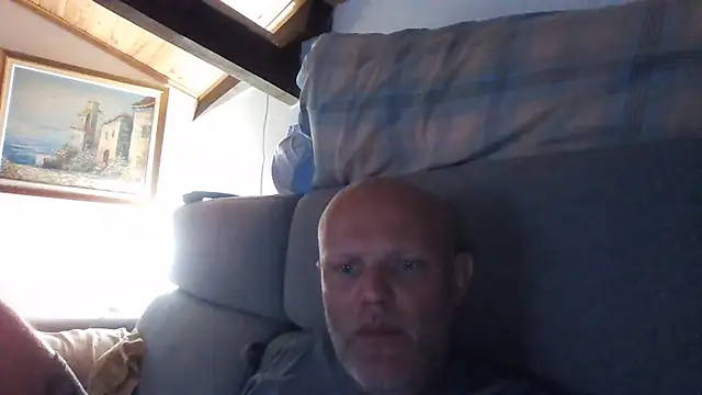 Snapshot of davigochi77bcn chatting on 07.16.26 davigochi77bcn online show from 07.16.26