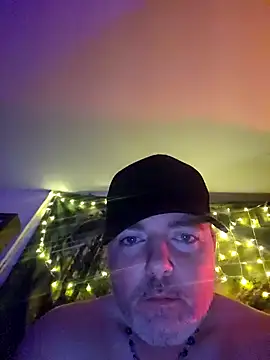 Hotredheadandtoungelasher online show from 12.19.24