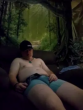 Hotredheadandtoungelasher online show from 12.29.24