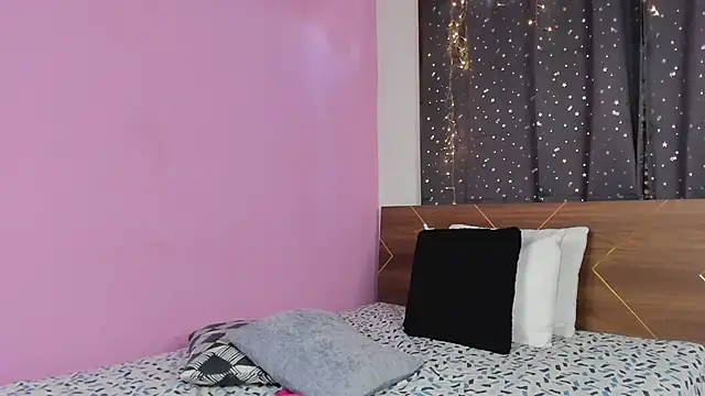 SaraVergara online show from 03.09.25