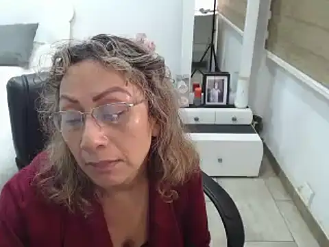 jesy hot online show from 03.21.25