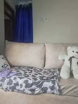 Red butterfly2 online show from 04.17.26