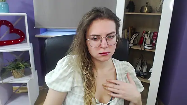 Zoey Erotic online show from 01.08.25