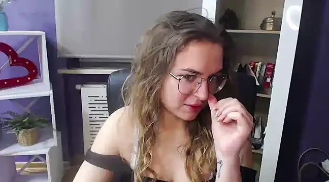 Zoey Erotic online show from 01.27.25