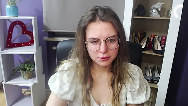 Zoey Erotic online show from 02.18.25