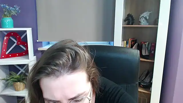 Zoey Erotic online show from 02.21.25