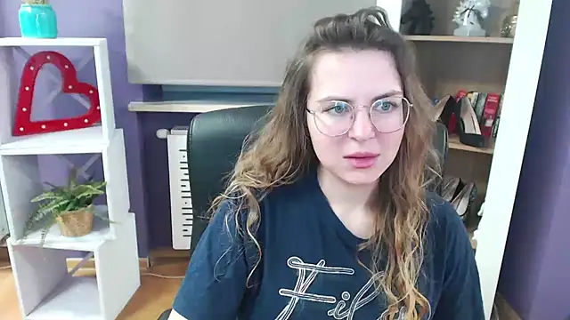 Zoey Erotic online show from 02.28.25