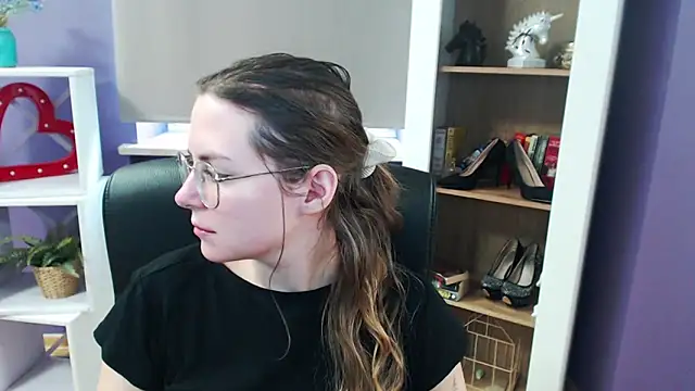 Zoey Erotic online show from 03.04.25