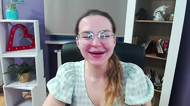 Zoey Erotic online show from 03.10.25