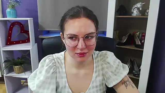 Zoey Erotic online show from 03.18.25