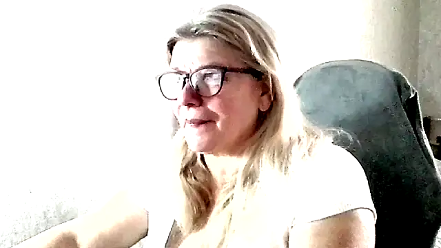 Snapshot of Diana_49 chatting on 03.19.26 Diana 49 online show from 03.19.26