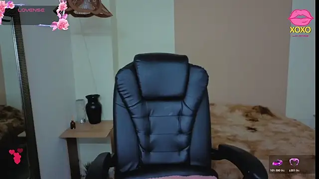 AnisiaFarina online show from 12.03.25