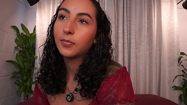 agatha collins  online show from 04.17.26