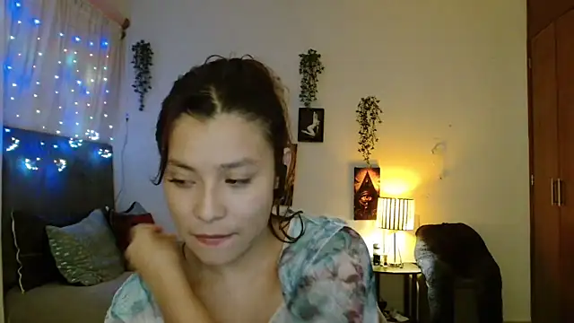 3littleschoolteens online show from 09.15.25