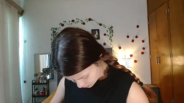 Snapshot of 3littleschoolteens chatting on 02.23.26 3littleschoolteens online show from 02.23.26