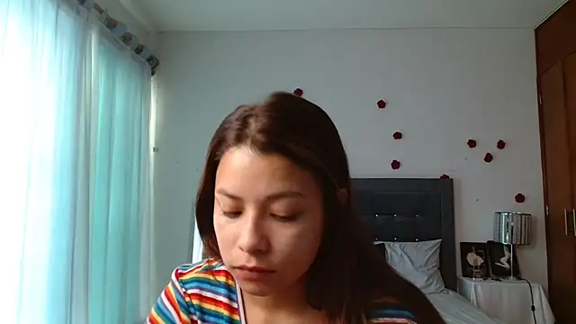 3littleschoolteens online show from 05.11.26