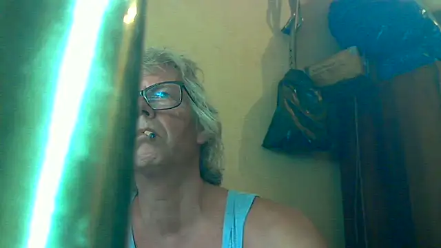 Snapshot of stelletje55 chatting on 07.27.26 stelletje55 online show from 07.27.26