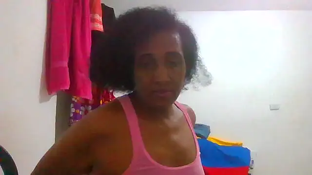 Aishamara online show from 10.04.25