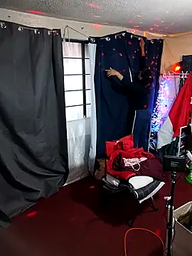 LaInsaciableIntensa online show from 11.09.25