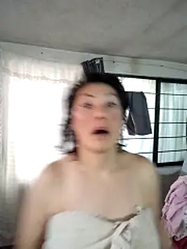 LaInsaciableIntensa online show from 04.19.26