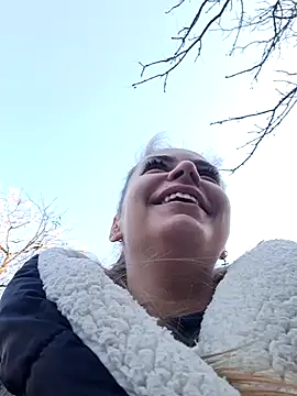 Keli Jessi online show from 01.04.25