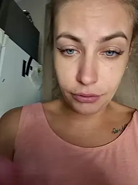 Keli Jessi online show from 10.19.25