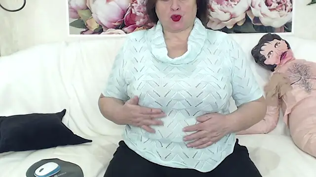 FlaviaSquirts online show from 02.13.25