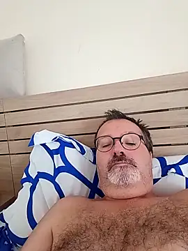 Snapshot of mike9473 chatting on 09.20.25 mike9473 online show from 09.20.25