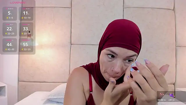 aisha vs online show from 02.11.26