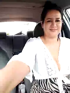 keilymadam online show from 12.18.24