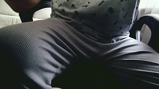 Snapshot of scorvierge@xh chatting on 03.22.26 scorviergexh online show from 03.22.26