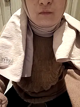 Snapshot of sutgibihatun chatting on 11.25.25 sutgibihatun online show from 11.25.25
