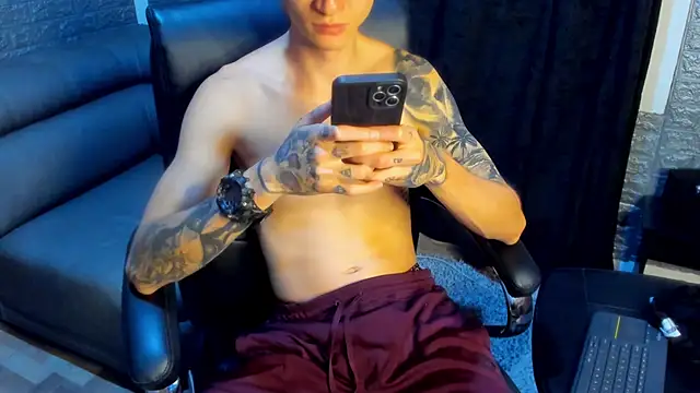 Dmtry6 online show from 03.14.25