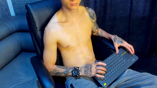 Dmtry6 online show from 03.15.25