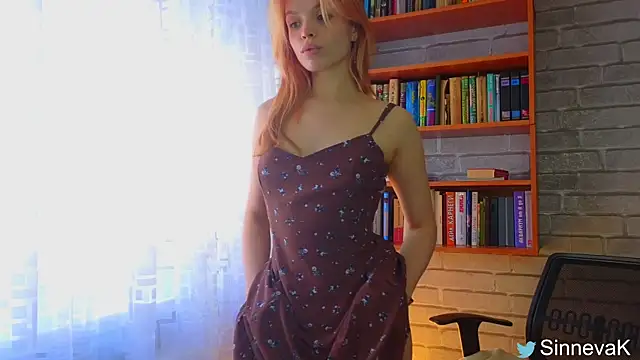 Snapshot of sinteas chatting on 02.16.25 sinteas online show from 02.16.25