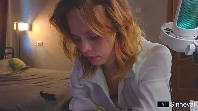 Snapshot of sinteas chatting on 09.11.25 sinteas online show from 09.11.25