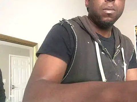 Snapshot of Londonfrotadejr chatting on 03.13.25 Londonfrotadejr online show from 03.13.25