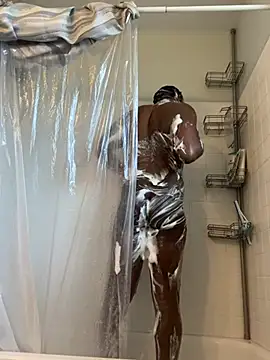 Snapshot of Londonfrotadejr chatting on 03.17.25 Londonfrotadejr online show from 03.17.25