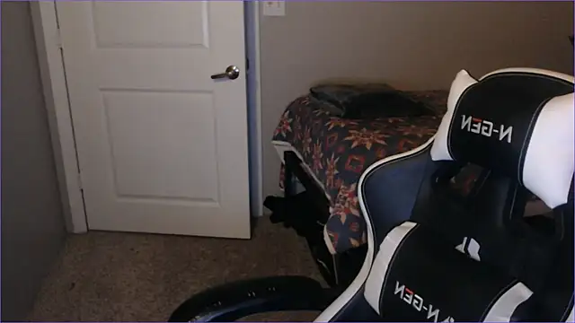 doloresman online show from 02.22.25