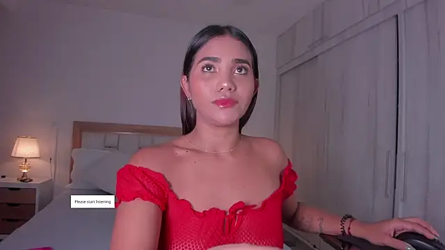 Snapshot of mia_hank chatting on 01.25.25 mia hank online show from 01.25.25