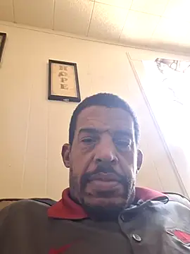 Snapshot of Fonzarelli chatting on 01.14.26 Fonzarelli online show from 01.14.26