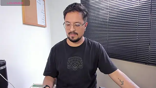 DaviidEvans  online show from 12.21.24