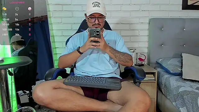 DaviidEvans  online show from 09.26.25