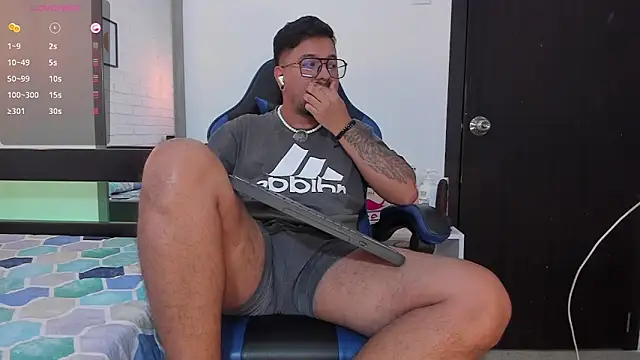 DaviidEvans  online show from 10.13.25