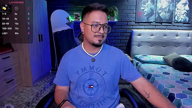 DaviidEvans  online show from 04.09.26