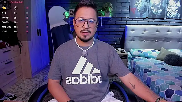 DaviidEvans  online show from 04.24.26