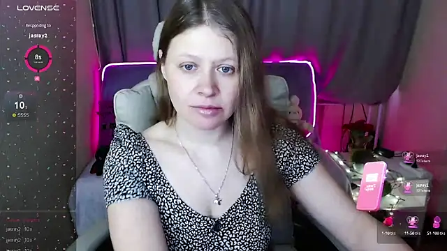 alekasamui online show from 02.18.25