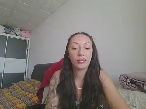 MeliEva online show from 10.21.25