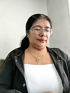   valentina18 online show from 10.27.25